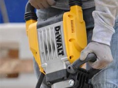 Simulation Powers Development of Professional Power Tools
