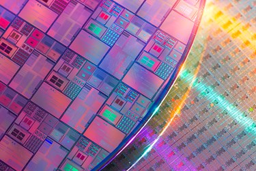 Dell EMC PowerScale and Altair Mistral – I/O Monitoring and Load Balancing for Semiconductor Design Shared Storage