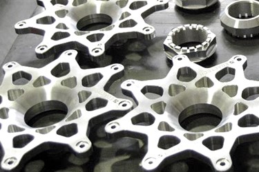 Winning the Race with Topology Optimization: OptiStruct Helps FST Lisboa Optimize Impact Characteristics of New Rim Center