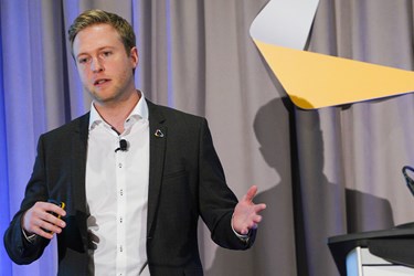 Empowering Aerodynamic Design Exploration – Volkswagen Group Research Case Study